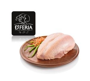 Pechuga entera con hueso cf 1 kg